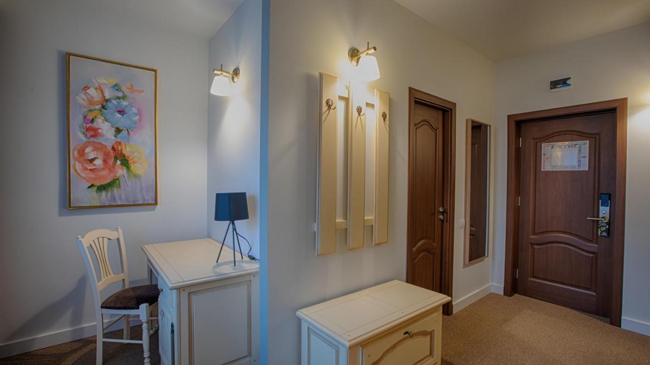 Mer Guest House B&B *